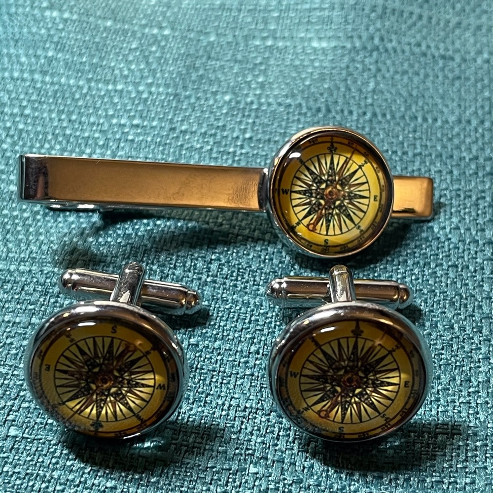 Cufflinks & Tie clip set